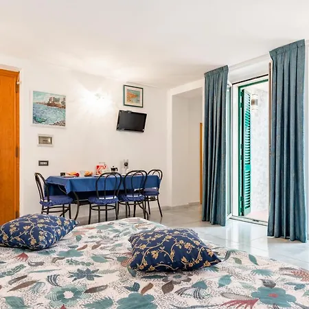 Il Blu & Infinityfly Apartment Bari